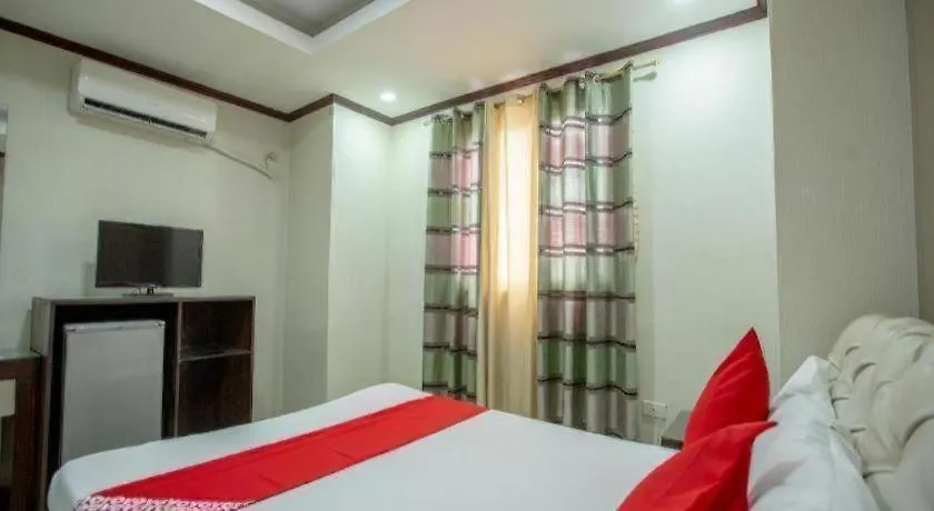 Oyo 700 Pj Inn Hotel Angeles