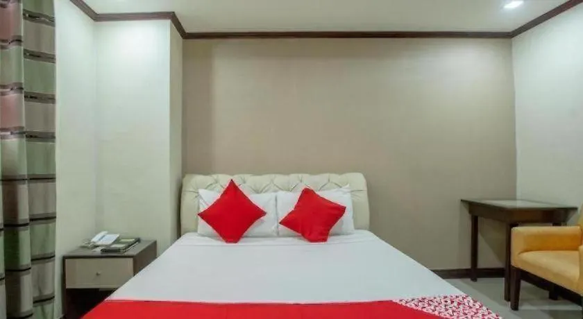 Oyo 700 Pj Inn Hotel Angeles